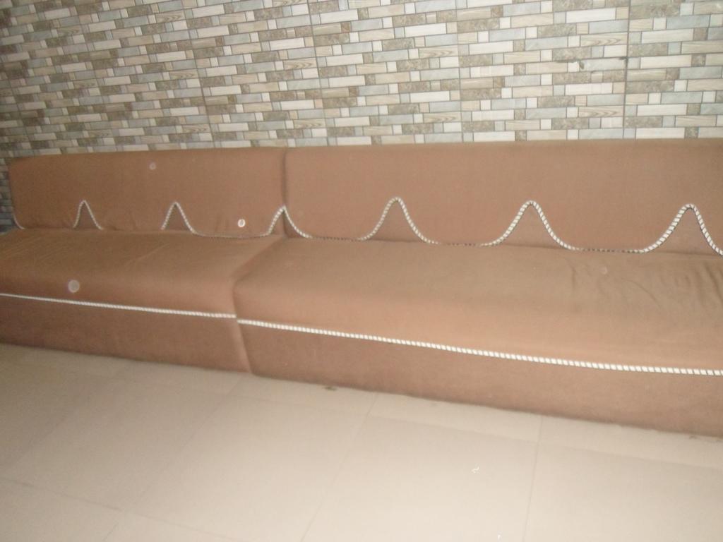 Hotel Rajdeep Inn Ahmadabad Zewnętrze zdjęcie